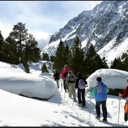 4/6 Pers 38m2, Vue Montagne, Piscine Chauffee, 500m Centre Cauterets