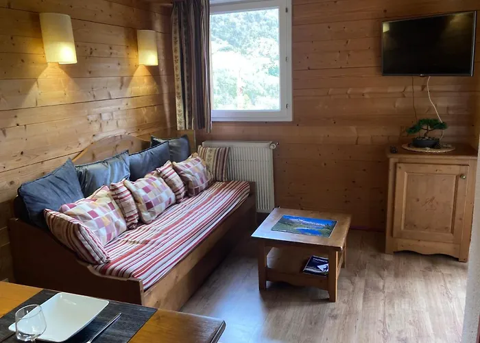 4/6 Pers 38m2, Vue Montagne, Piscine Chauffee, 500m Centre * Cauterets